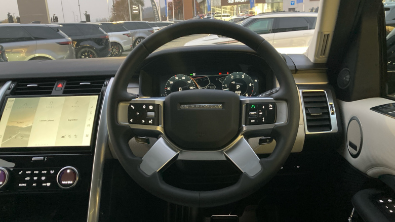 Land Rover Discovery 3.0 D350 Dynamic SE 5dr Auto Diesel Station Wagon